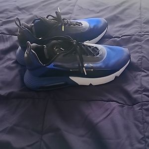 MEN'S 10.5 AIR MAX